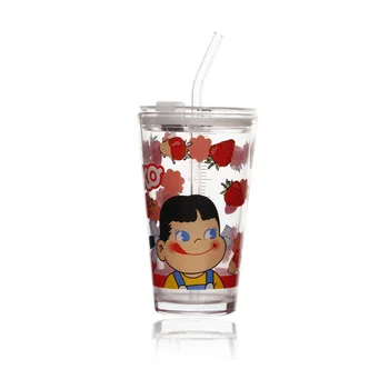 Namų ūkio animacinių filmų stiklo taurės antspaudas su dangčiu stiklinės vandens puodelį vaikų pieno puodelis su skale taurės šiaudų puodelis su rankena