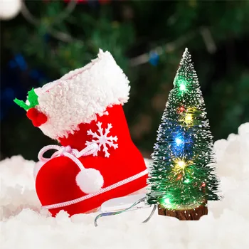 2021 Kalėdų LED Pušų Spygliai, Medžio Darbalaukio Ornamentu Kalėdinė Dekoracija Namuose 3D Medis Kalėdos 